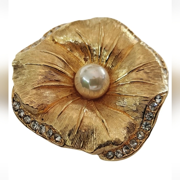 Dior Jewelry - RARE Dior Camellia Flower Brooch Matte Yellow Gold